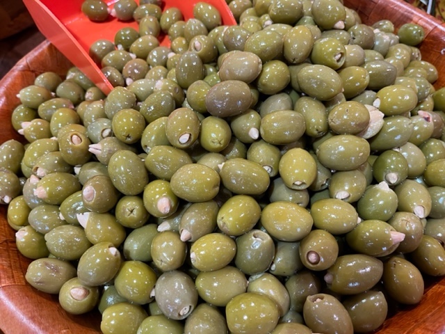 oliven-mit-knoblauch